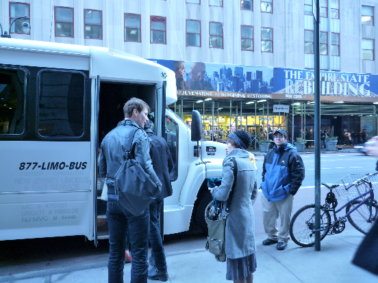 Art Fag City, Art Bus Tour