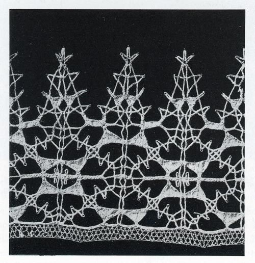 Embroidery 16th - 17th century Netherlands Embroidery 16th - 17th century Netherlands